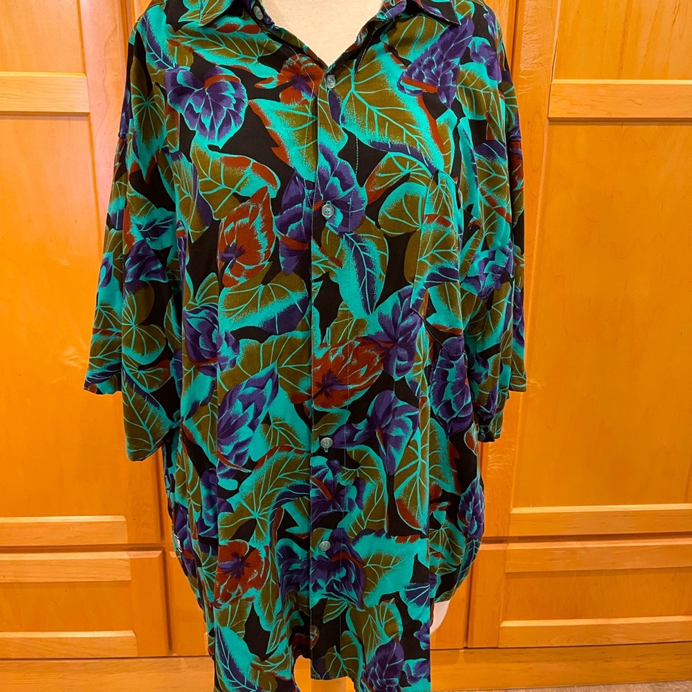 RAD Men’s UNIONBAY shirt 💙💚